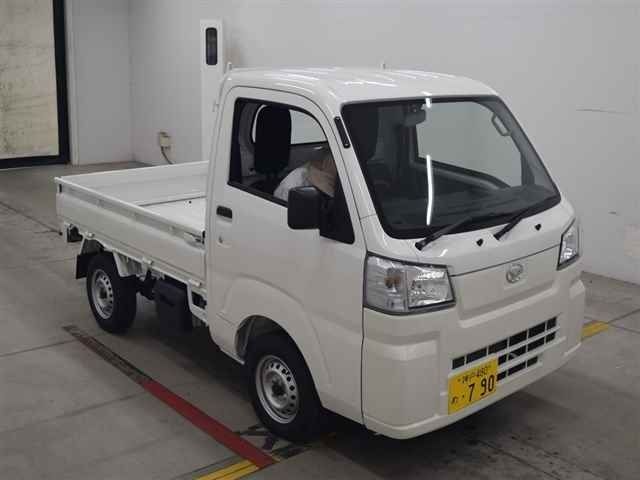 50533 DAIHATSU HIJET TRUCK S500P 2022 г. (MIRIVE Osaka)